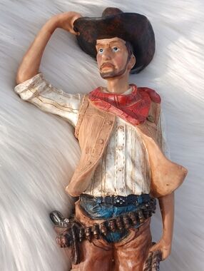 Cowboy Statue Figure Western Decor Decoration Vintage Resin Figurine Lasso Man
